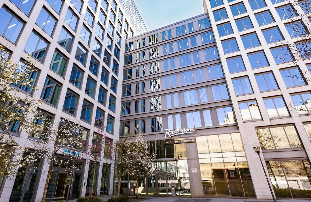 Radisson Hotel Brussels Centre Midi-1