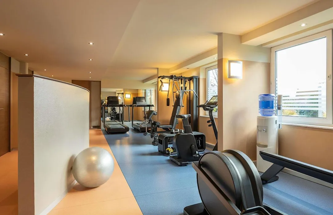 Novotel Brussels Airport-1